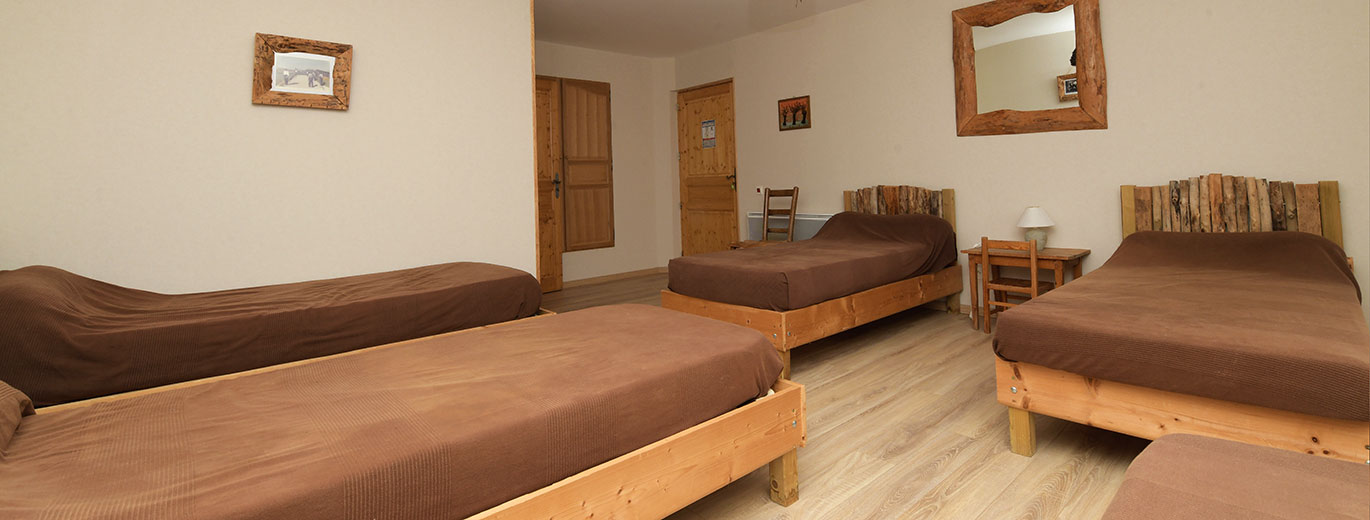 Une très belle chambre de gîte avec ses nombreux couchages